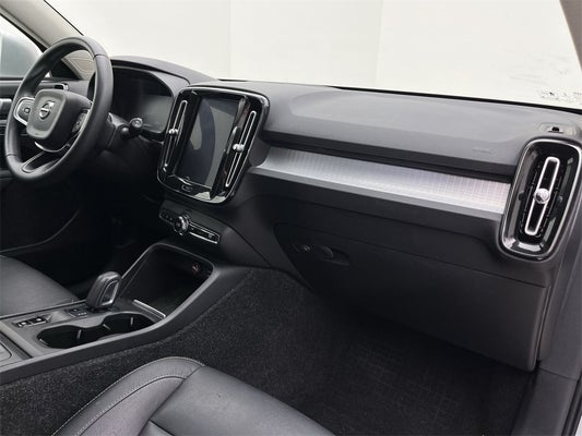 2019 Volvo XC40 Momentum AWD Navigation in Hendersonville, TN - CarSmart.net