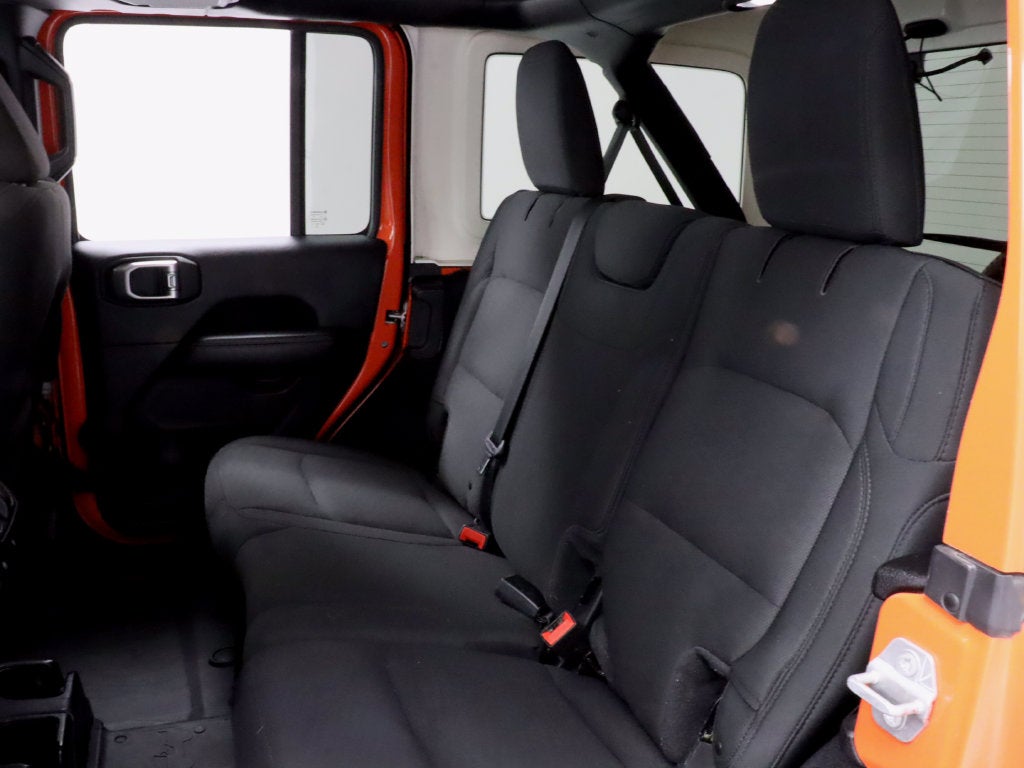 2019 Jeep Wrangler Unlimited Sahara 4WD
