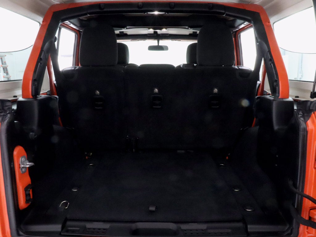 2019 Jeep Wrangler Unlimited Sahara 4WD