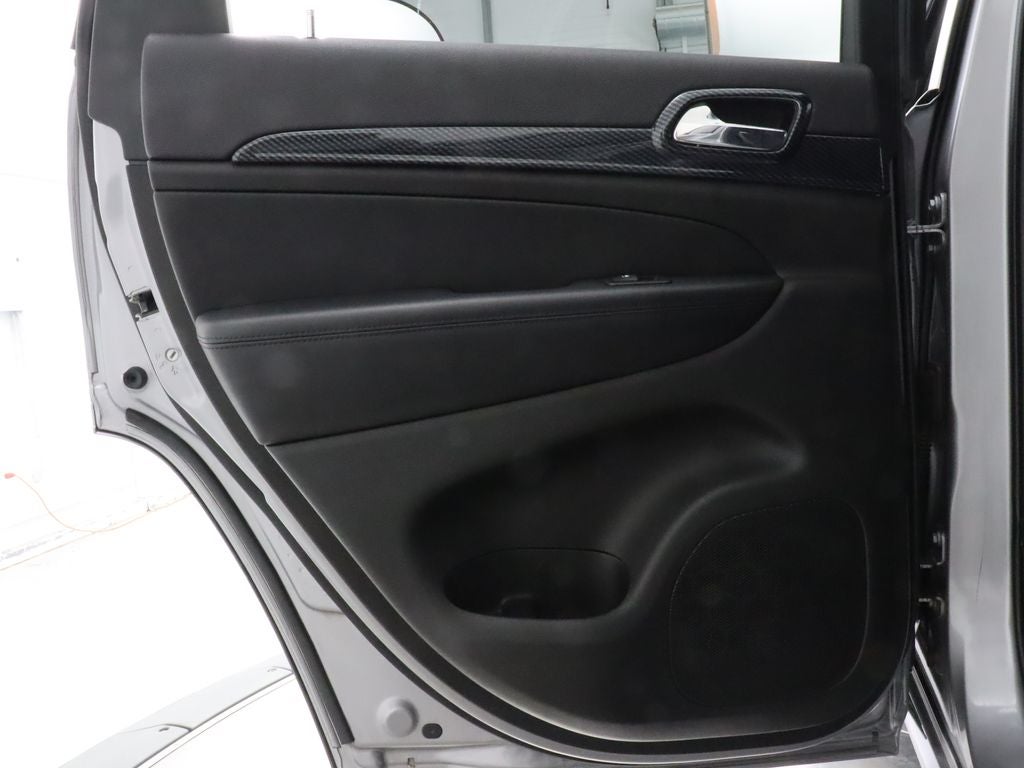 2020 Jeep Grand Cherokee Altitude Navigation