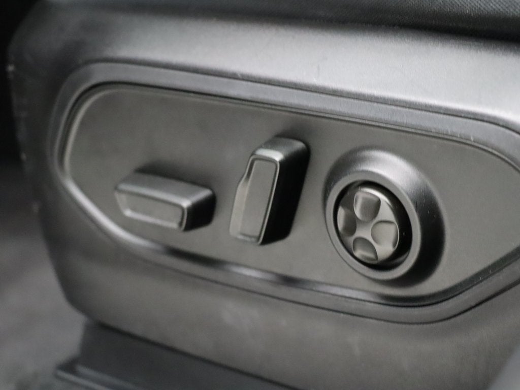 2022 Jeep Grand Cherokee Altitude 4WD