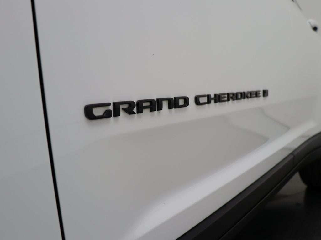 2022 Jeep Grand Cherokee Altitude 4WD