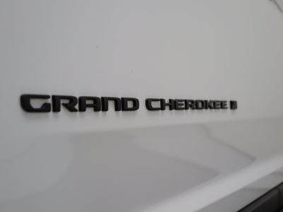 2022 Jeep Grand Cherokee Altitude 4WD