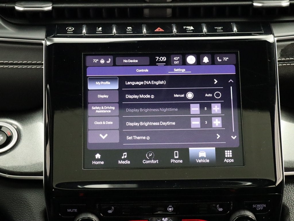 2022 Jeep Grand Cherokee Altitude 4WD