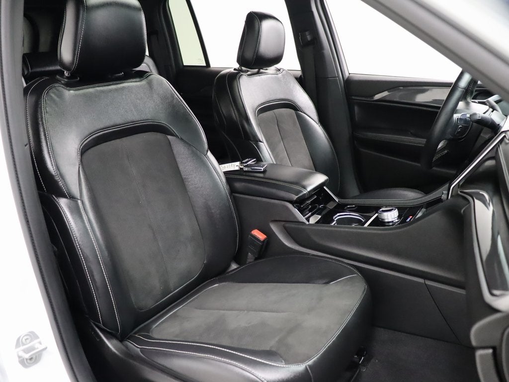 2022 Jeep Grand Cherokee Altitude 4WD