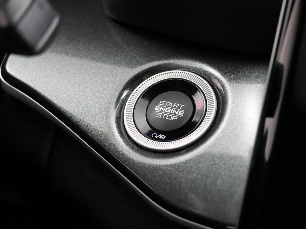 2022 Jeep Grand Cherokee Altitude 4WD