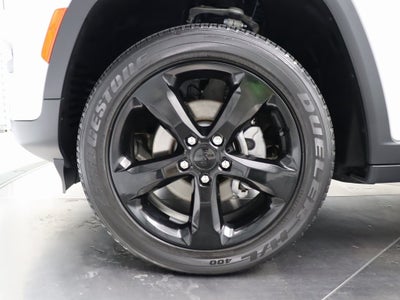 2022 Jeep Grand Cherokee Altitude 4WD