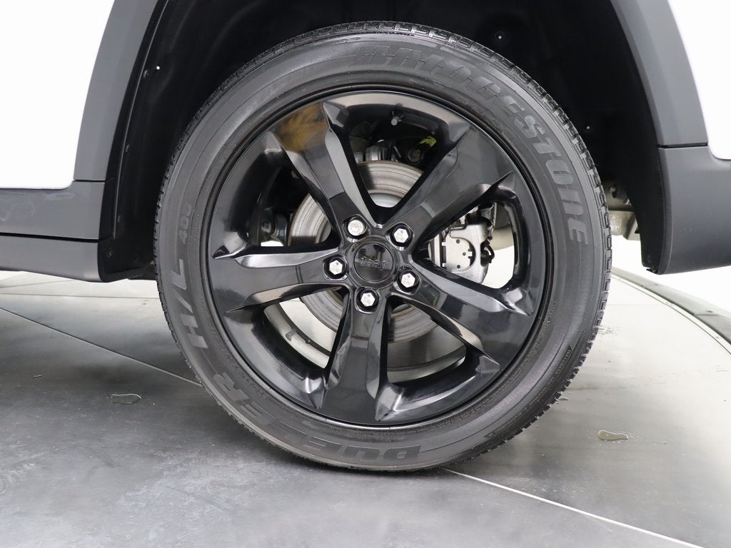 2022 Jeep Grand Cherokee Altitude 4WD