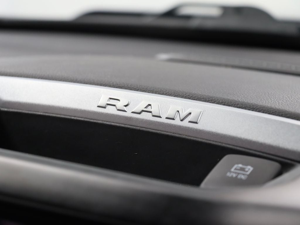 2021 RAM 1500 Big Horn/Lone Star 4WD HEMI 5.7L V8