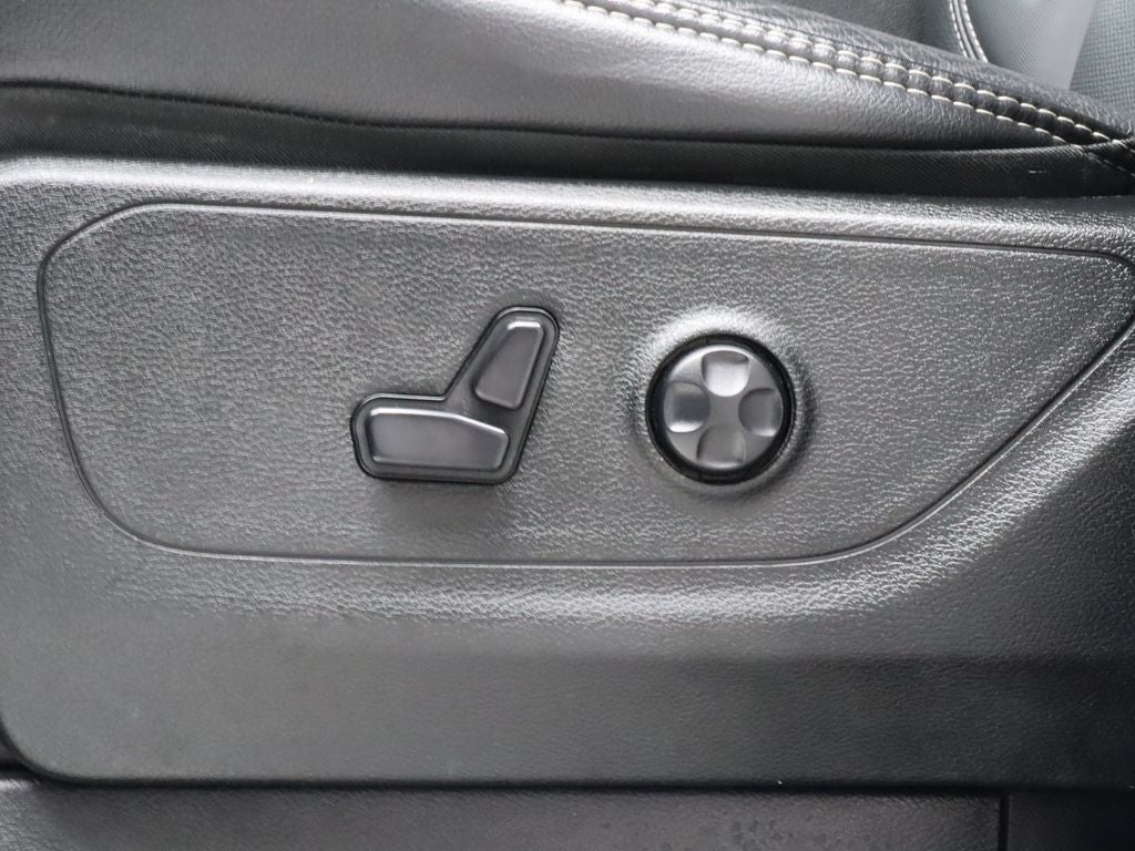 2020 RAM 1500 Rebel 4WD Navigation