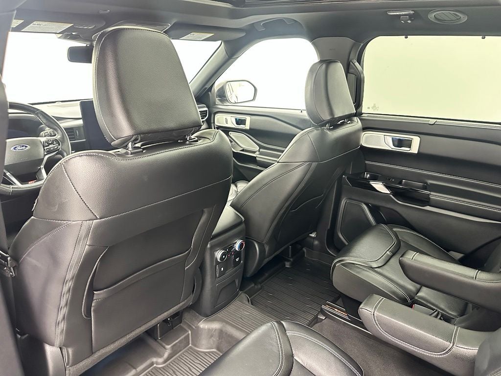 2022 Ford Explorer ST 4WD Navigation
