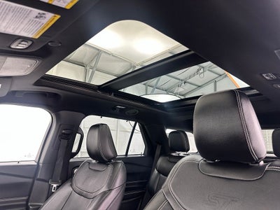 2022 Ford Explorer ST 4WD Navigation