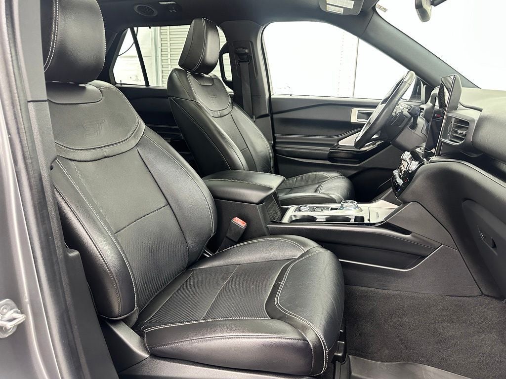 2022 Ford Explorer ST 4WD Navigation