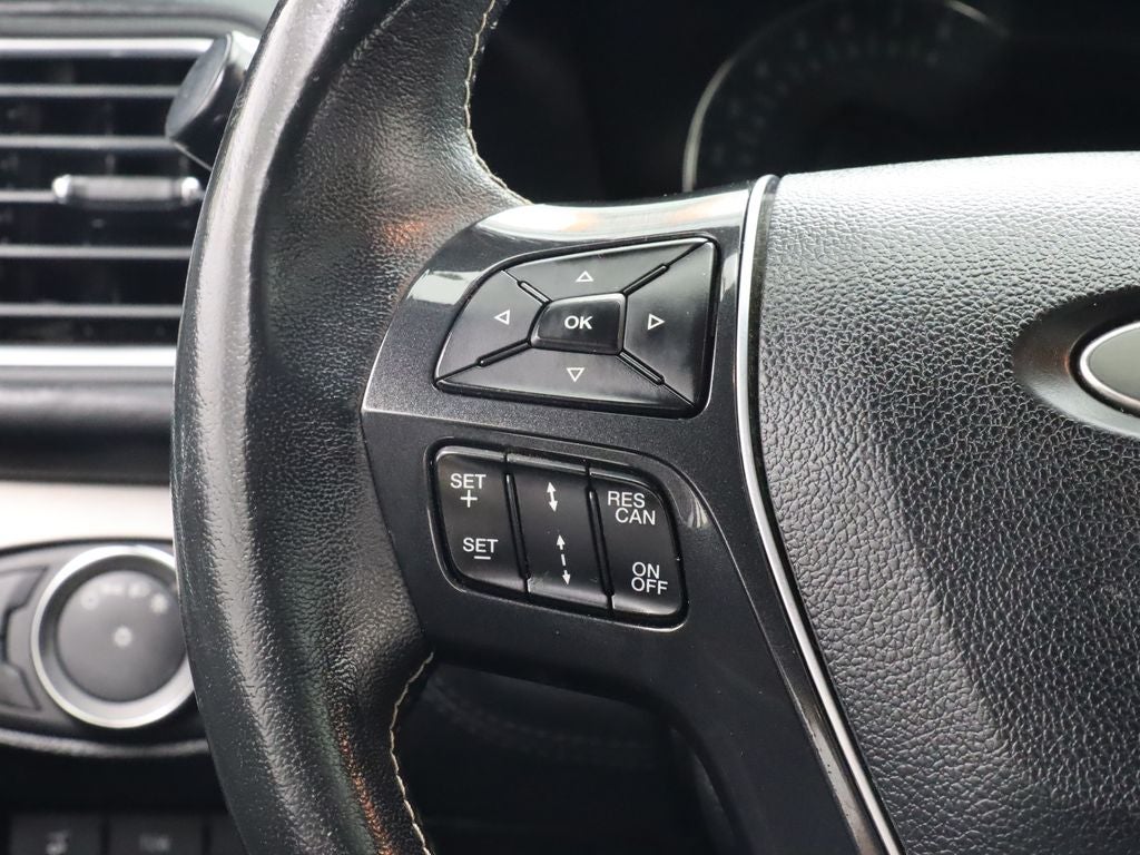 2017 Ford Explorer Platinum 4WD Navigation