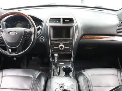 2017 Ford Explorer Platinum 4WD Navigation