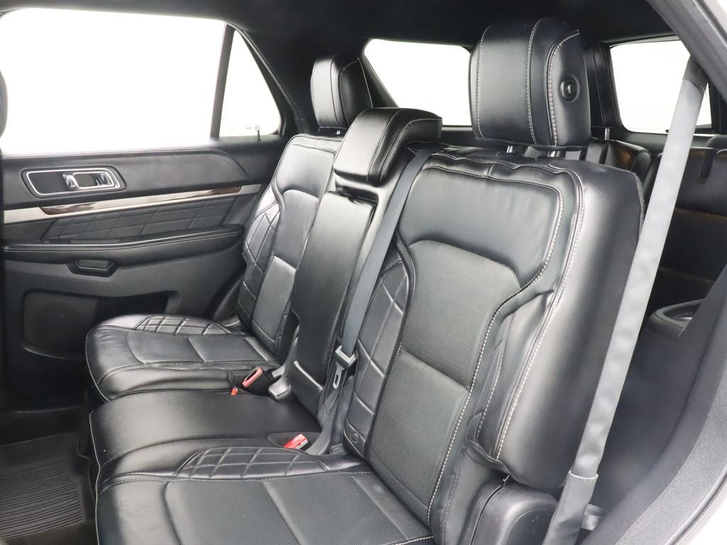 2017 Ford Explorer Platinum 4WD Navigation
