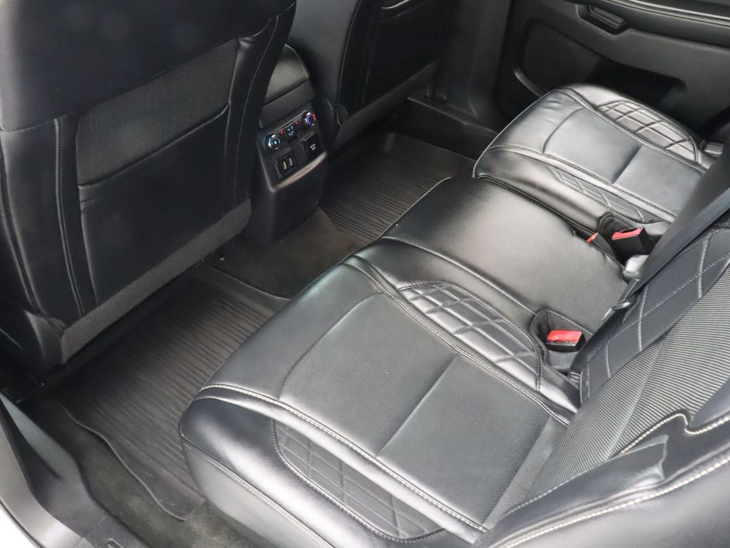 2017 Ford Explorer Platinum 4WD Navigation