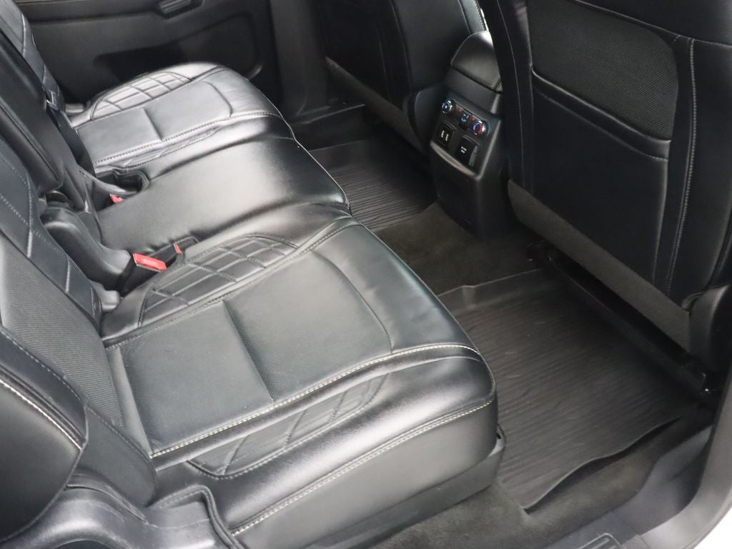 2017 Ford Explorer Platinum 4WD Navigation