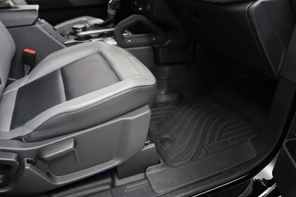 2023 Ford Bronco Black Diamond 4WD