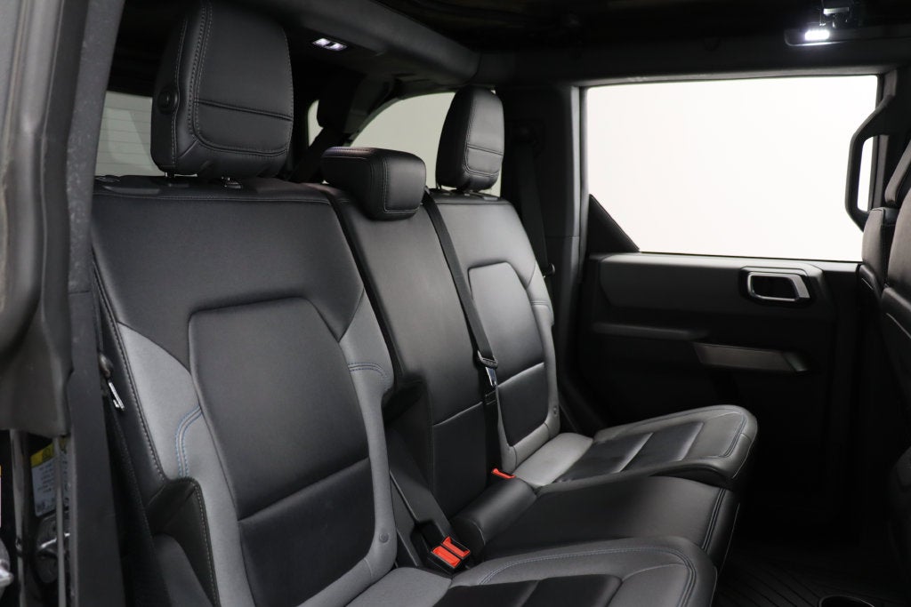 2023 Ford Bronco Black Diamond 4WD