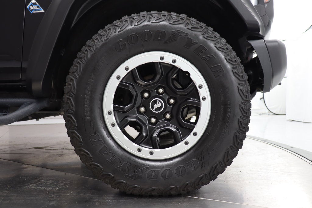 2023 Ford Bronco Black Diamond 4WD