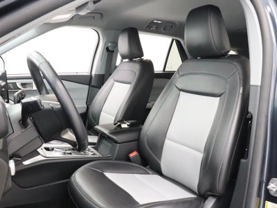 2022 Ford Explorer XLT Sport 4WD Navigation