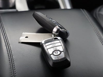 2022 Ford Explorer XLT Sport 4WD Navigation