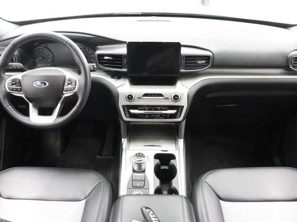 2022 Ford Explorer XLT Sport 4WD Navigation