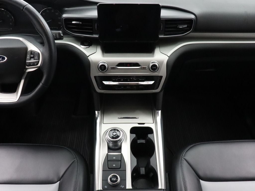 2022 Ford Explorer XLT Sport 4WD Navigation