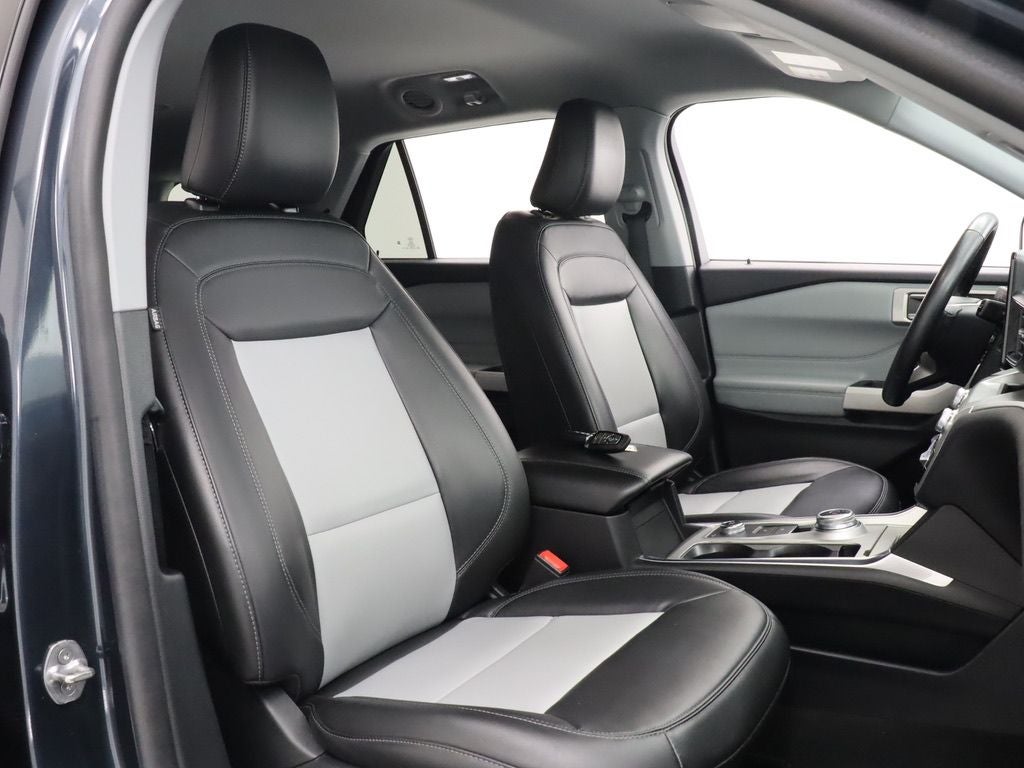 2022 Ford Explorer XLT Sport 4WD Navigation
