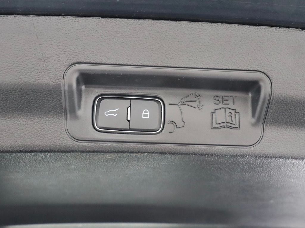 2022 Ford Explorer XLT Sport 4WD Navigation