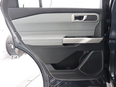 2022 Ford Explorer XLT Sport 4WD Navigation