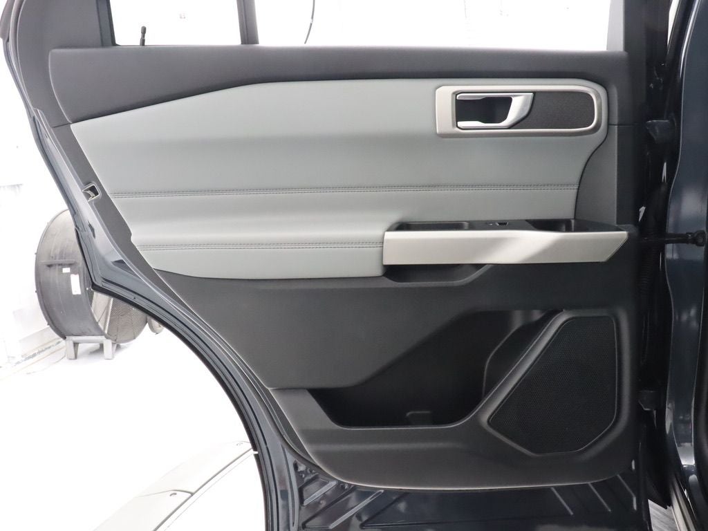2022 Ford Explorer XLT Sport 4WD Navigation