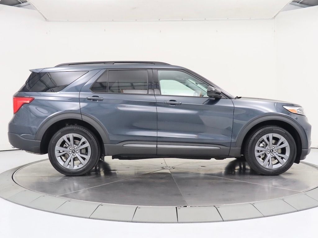 2022 Ford Explorer XLT Sport 4WD Navigation