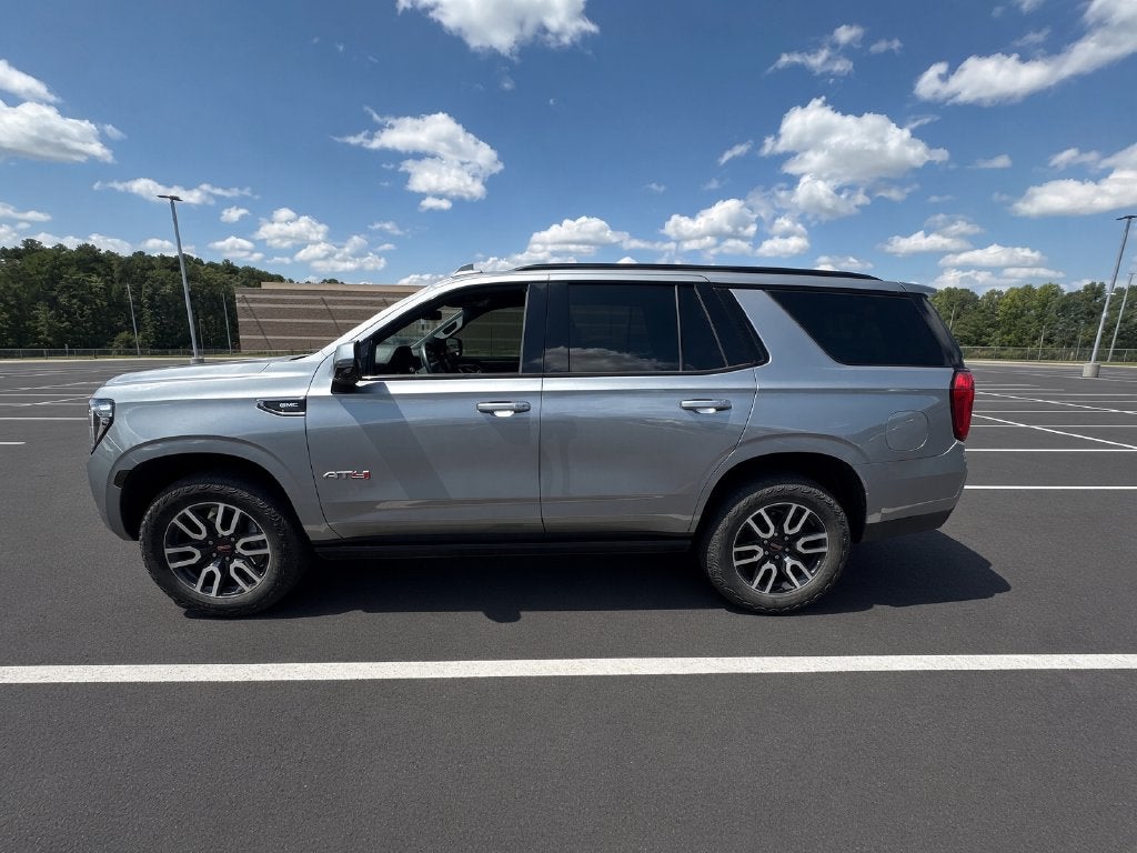 2024 GMC Yukon AT4 4WD Navigation