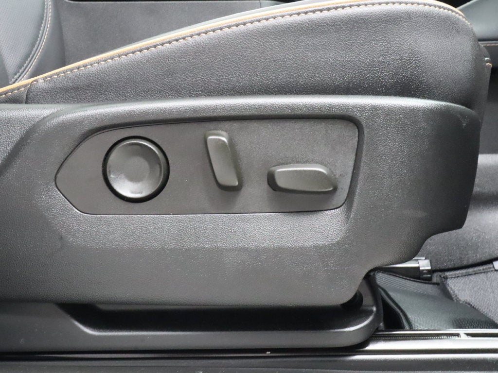 2024 GMC Yukon AT4 4WD Navigation