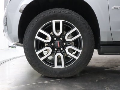 2024 GMC Yukon AT4 4WD Navigation