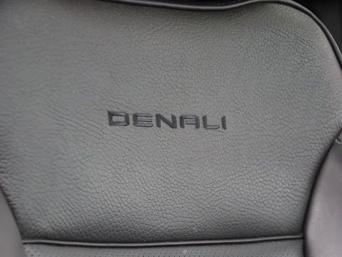 2021 GMC Yukon Denali 4WD Navigation