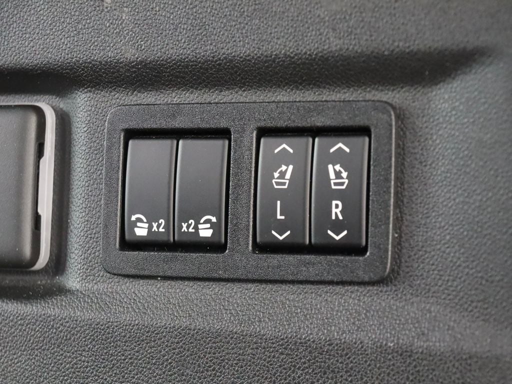 2021 GMC Yukon Denali 4WD Navigation