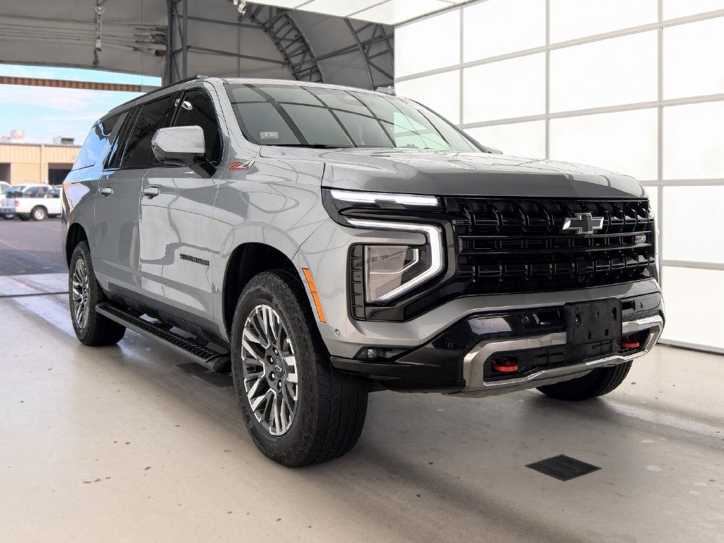 2025 Chevrolet Suburban Z71 4WD Navigation