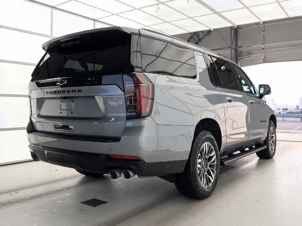 2025 Chevrolet Suburban Z71 4WD Navigation