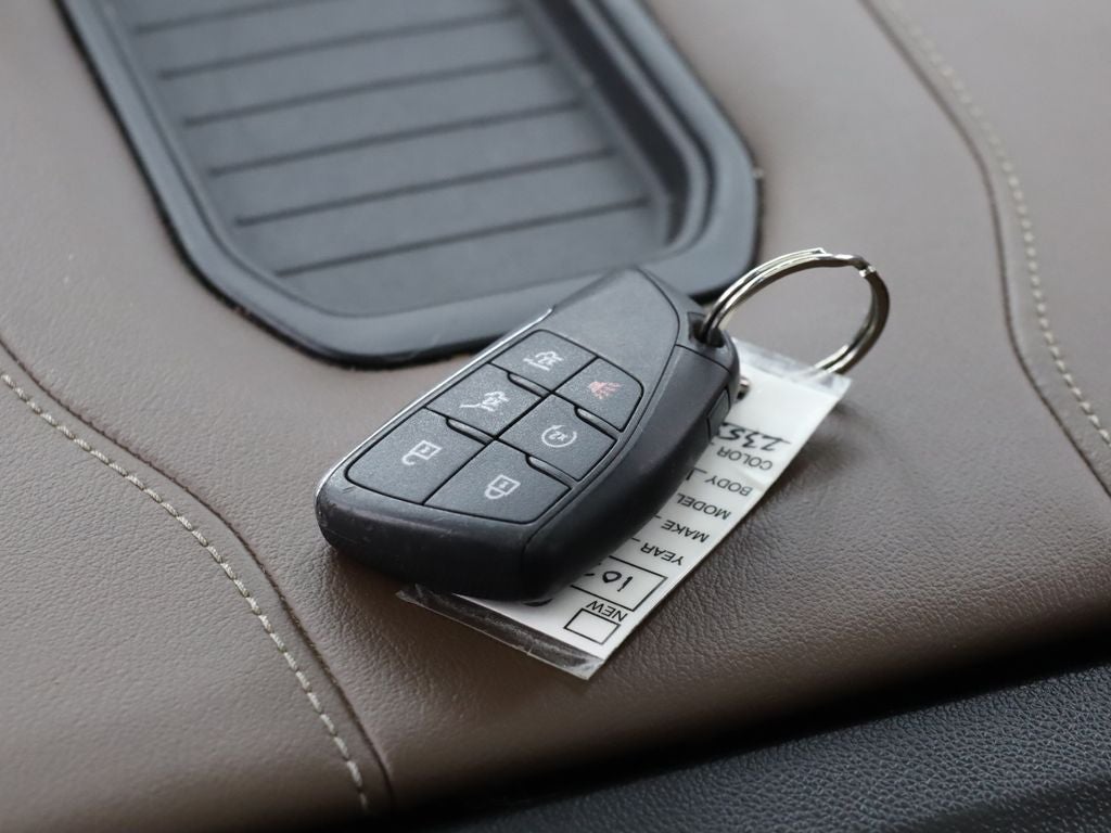 2021 Chevrolet Suburban High Country 4WD Navigation