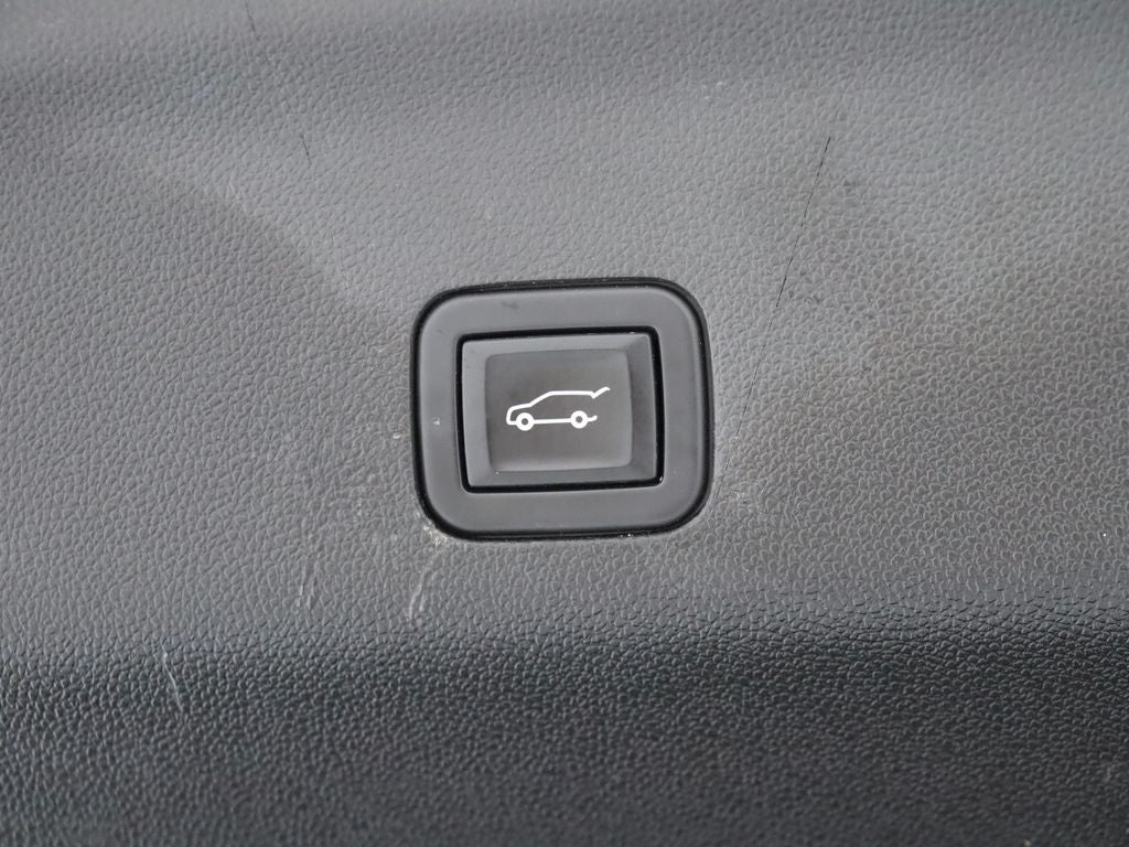 2021 Chevrolet Suburban High Country 4WD Navigation