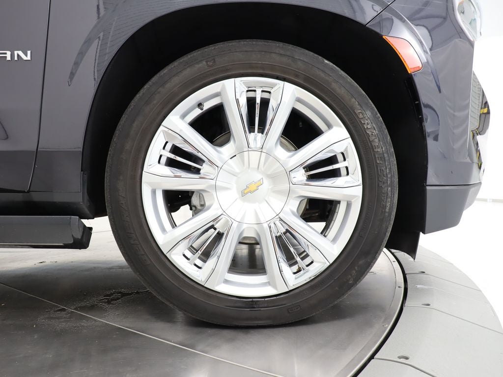 2023 Chevrolet Suburban High Country 4WD 3LZ