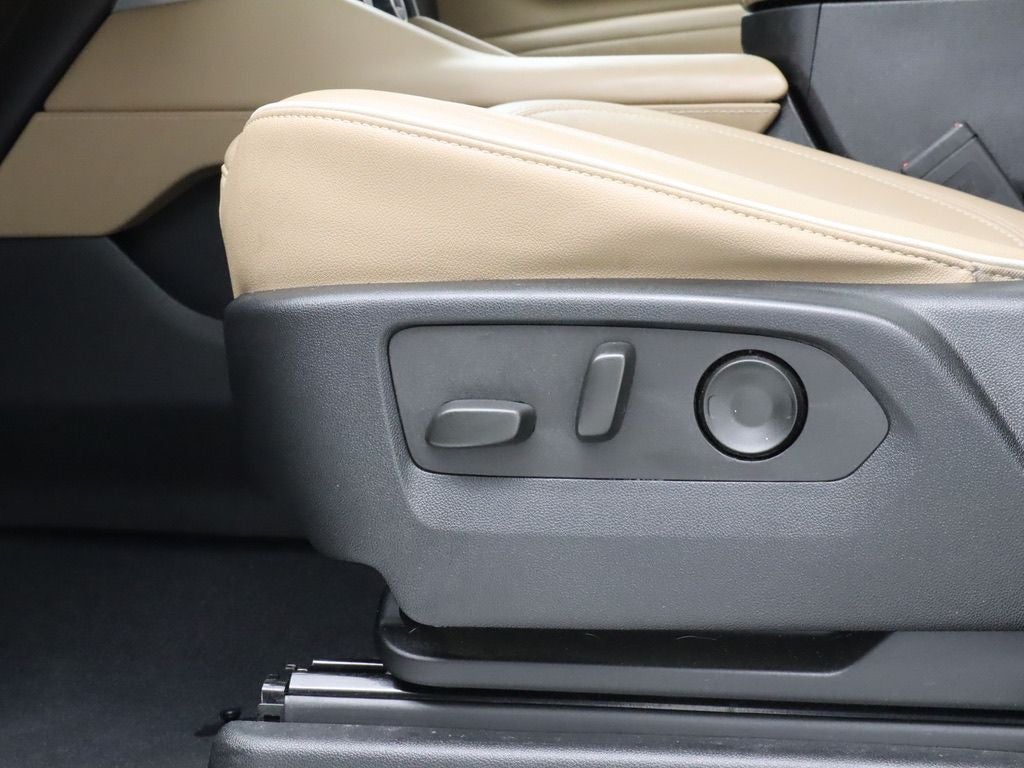2023 Chevrolet Tahoe Premier 4WD Navigation