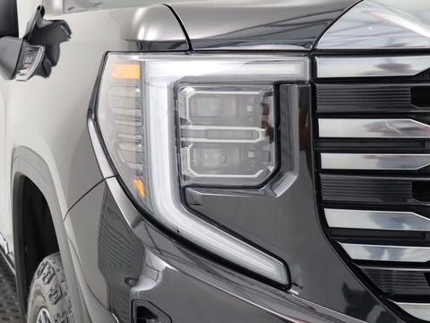 2023 GMC Sierra 1500 AT4 4WD Navigation