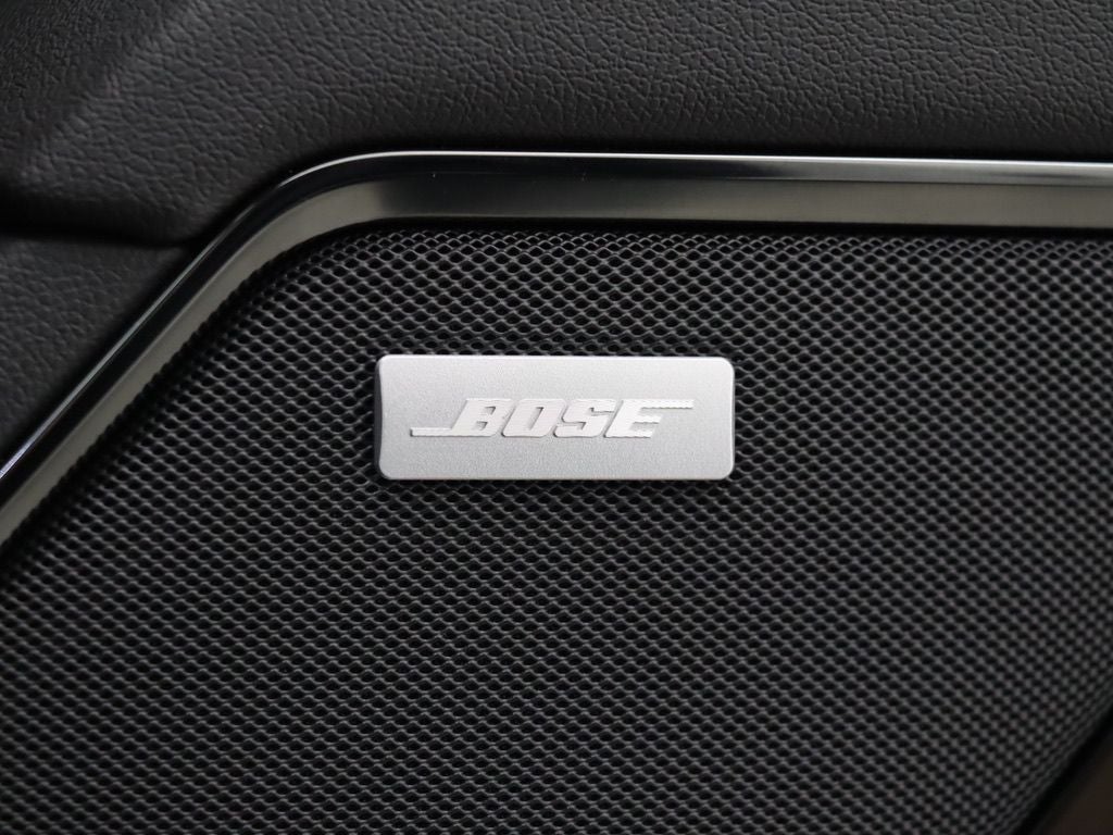 2023 GMC Sierra 1500 AT4 4WD Navigation