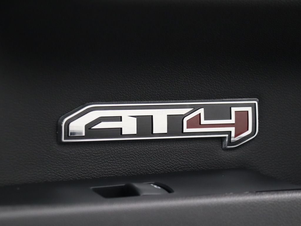 2023 GMC Sierra 1500 AT4 4WD Navigation