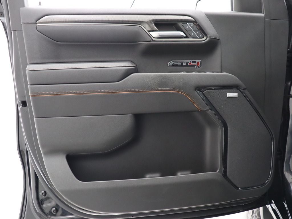 2023 GMC Sierra 1500 AT4 4WD Navigation