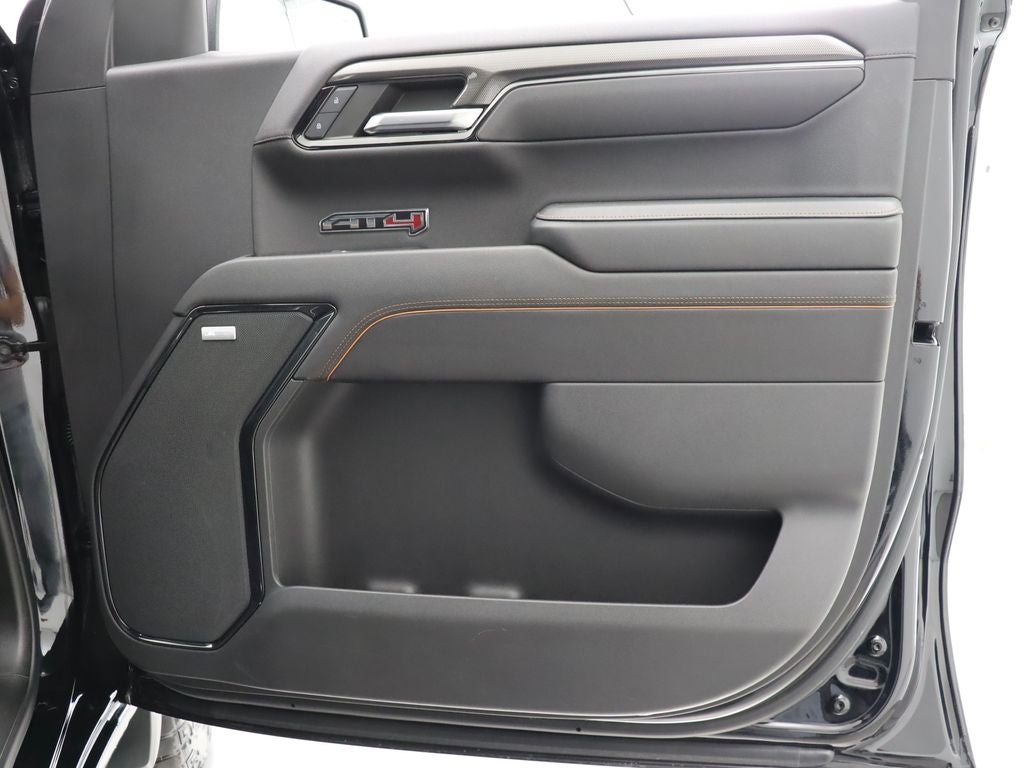 2023 GMC Sierra 1500 AT4 4WD Navigation